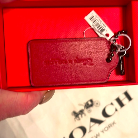 Coach Keychain - Picture 4 of 7